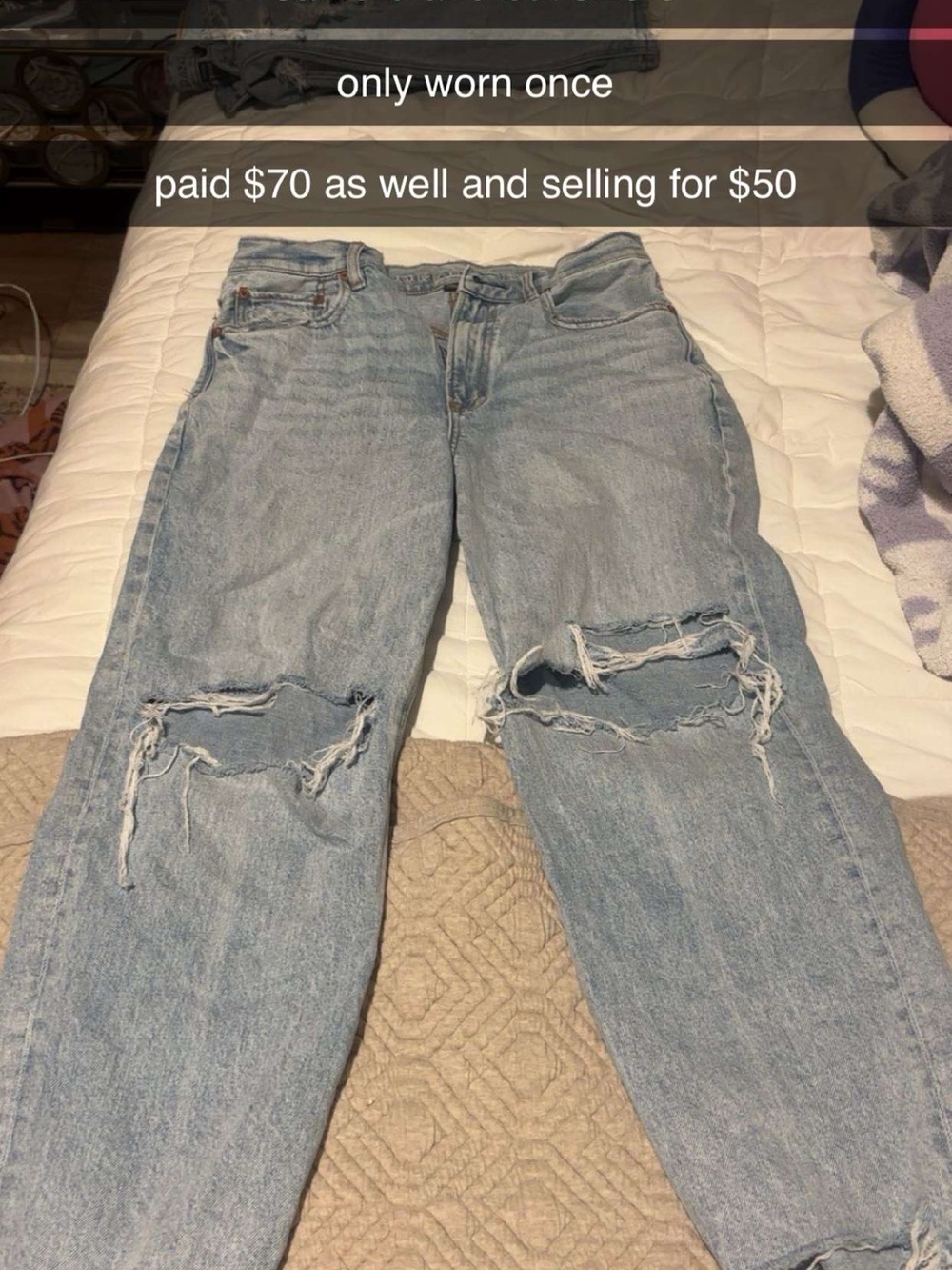 American Eagle Outfitters Light Blue Distressed Straight Leg Jeans